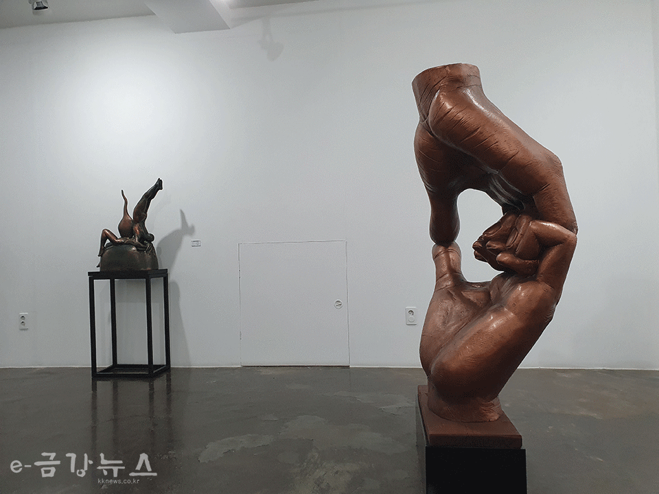 박찬홍 첫 번째 개인전 ‘삶-처음소통의 조각들’ 전시작품