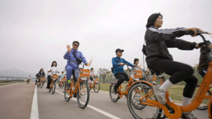 공주시는 5월 4일부터 3일간 개최하는 ‘2024 대한민국 자전거대축제 in공주’에 참여할 참가자를 모집한다. 